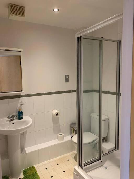 Brownberry Tree Serviced Apartment Кембридж Екстер'єр фото
